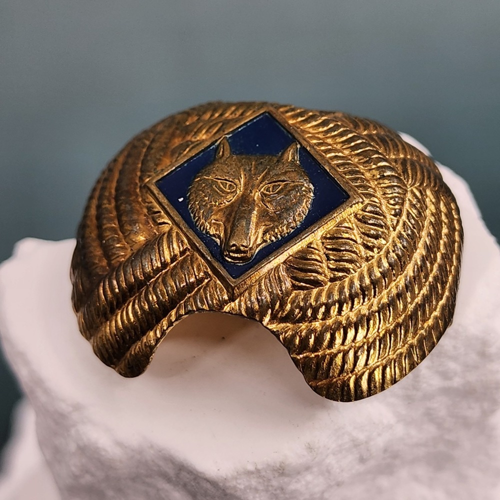 Vintage Gold Tone Wolf Head Blue Enamel Feather Statement Dress Scarf Clip